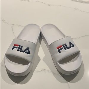 FIla Drifter Womens Slides Size 8